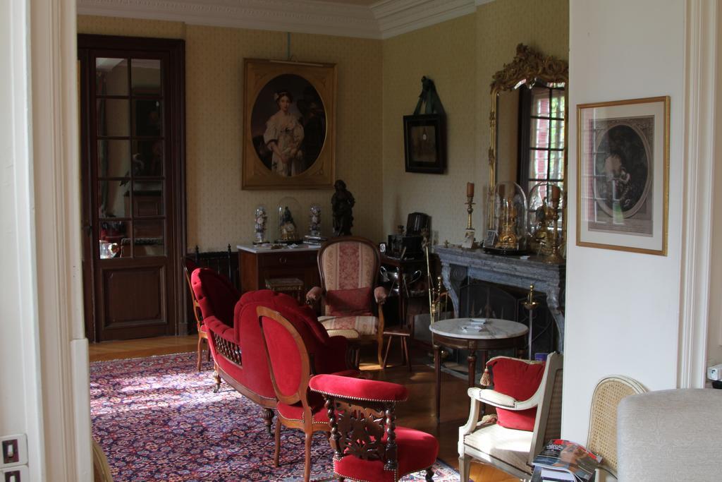 Bed and Breakfast Chateau Du Breuil Gevrolles Екстер'єр фото